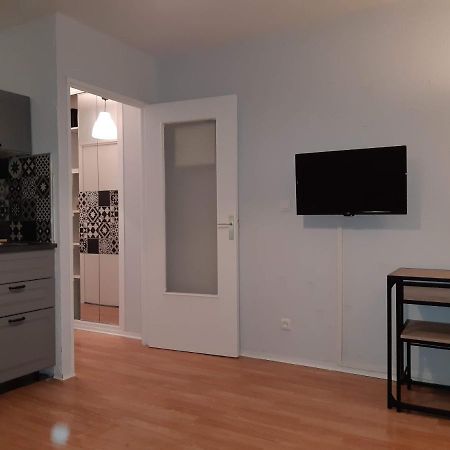 Charmant Studio Мец Экстерьер фото
