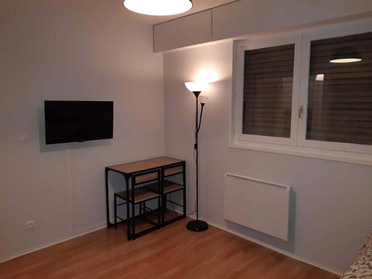 Charmant Studio Мец Экстерьер фото